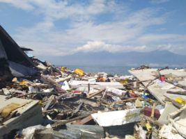 Cifra de muertos por tsunami en Indonesia