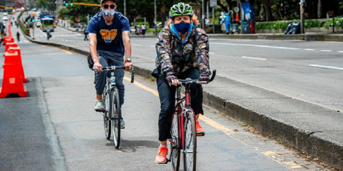 Ciclistas en Cundinamarca.