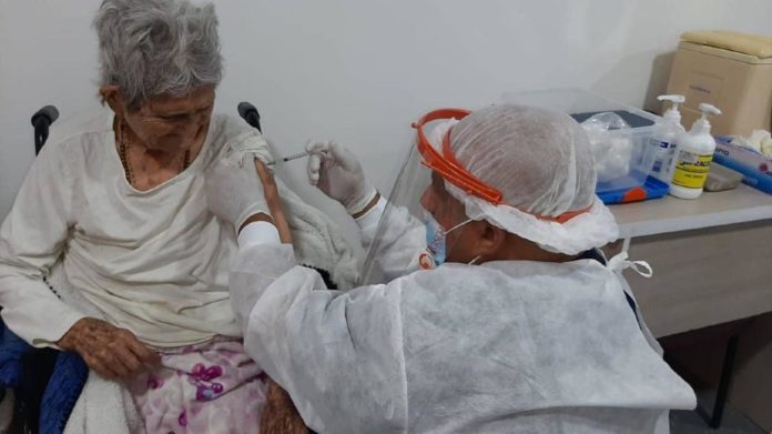 Bogotá ya lleva 39.581 vacunas aplicadas contra COVID-19